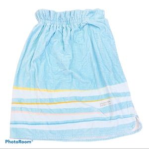 Mary Kay Private Spa Ruffled Towel Wrap